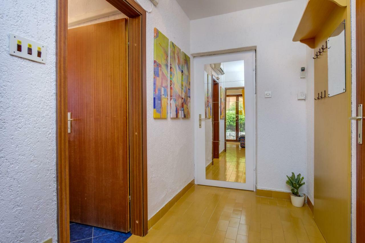 Apartmani Maris Mali Losinj Luaran gambar