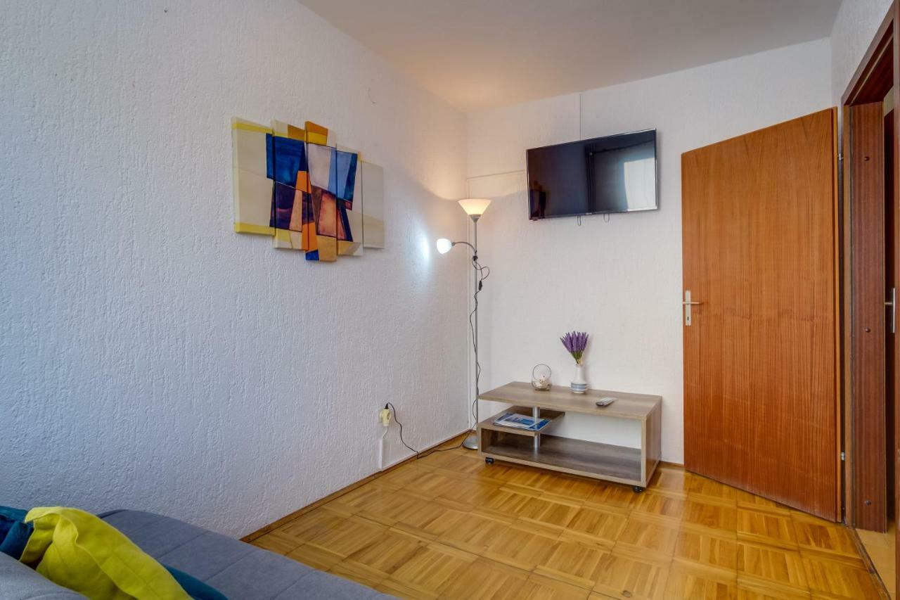 Apartmani Maris Mali Losinj Luaran gambar