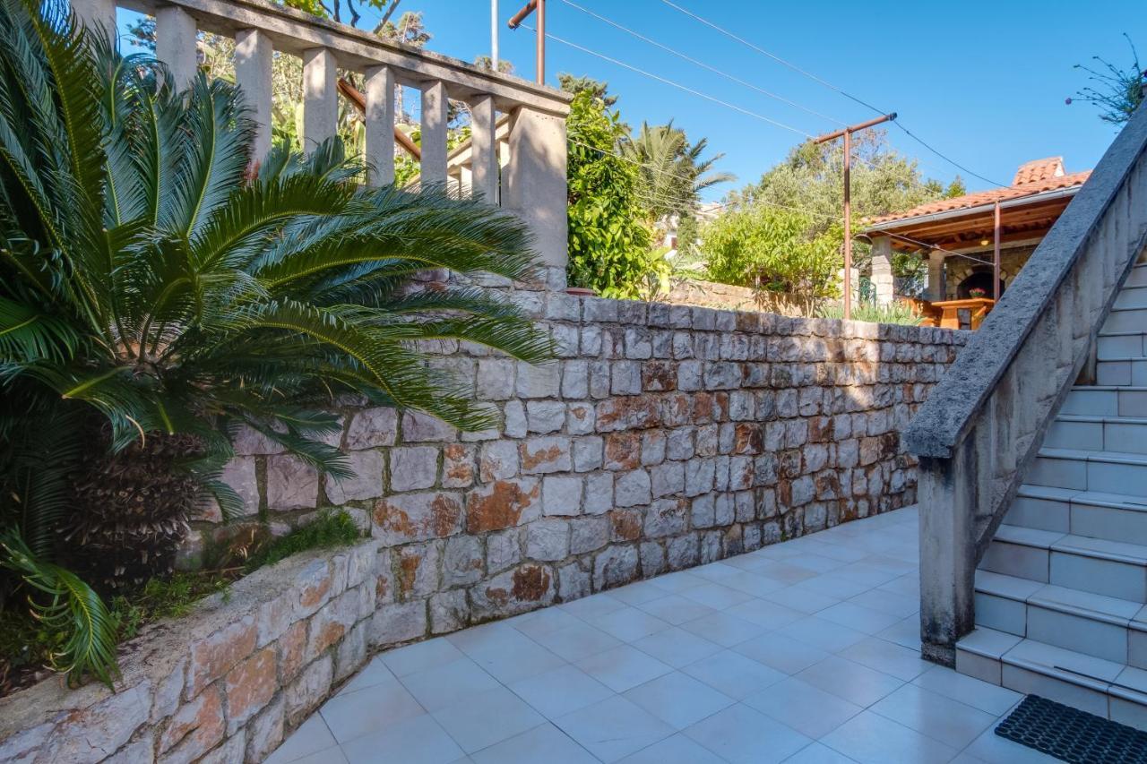 Apartmani Maris Mali Losinj Luaran gambar
