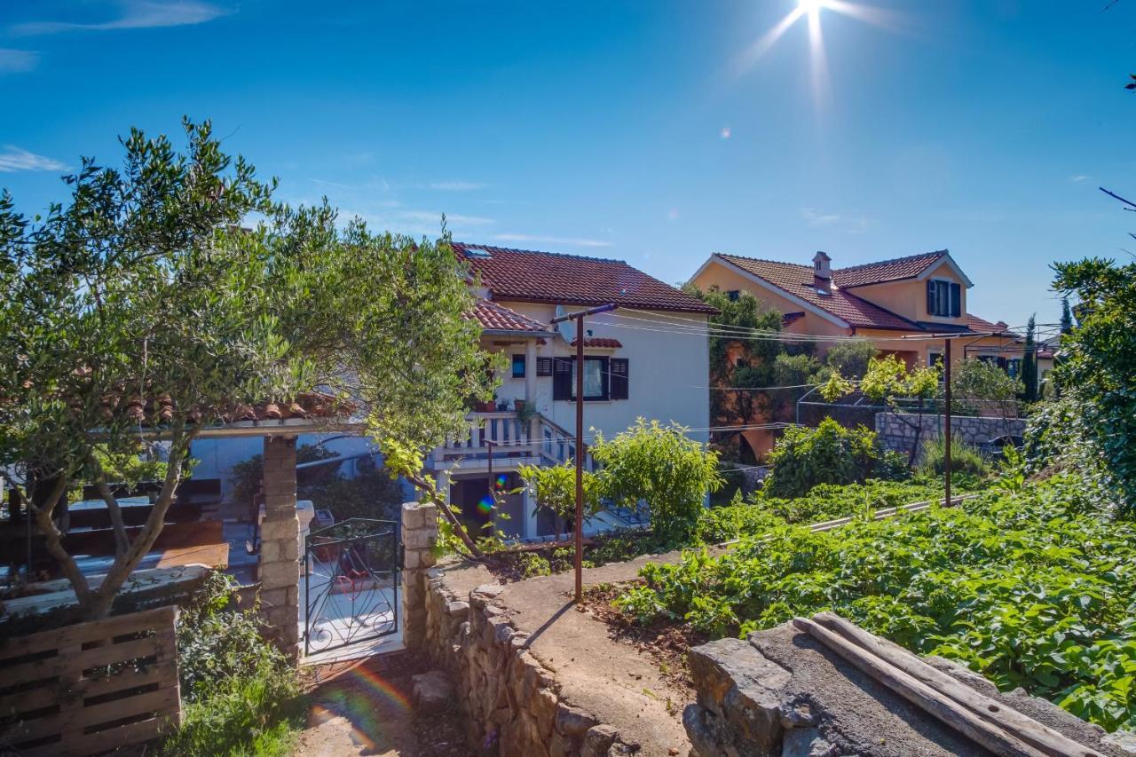 Apartmani Maris Mali Losinj Luaran gambar