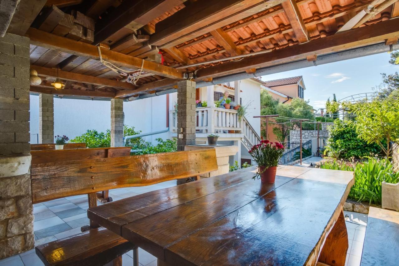 Apartmani Maris Mali Losinj Luaran gambar